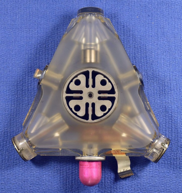 gg1342laser_block_bottom1.jpg