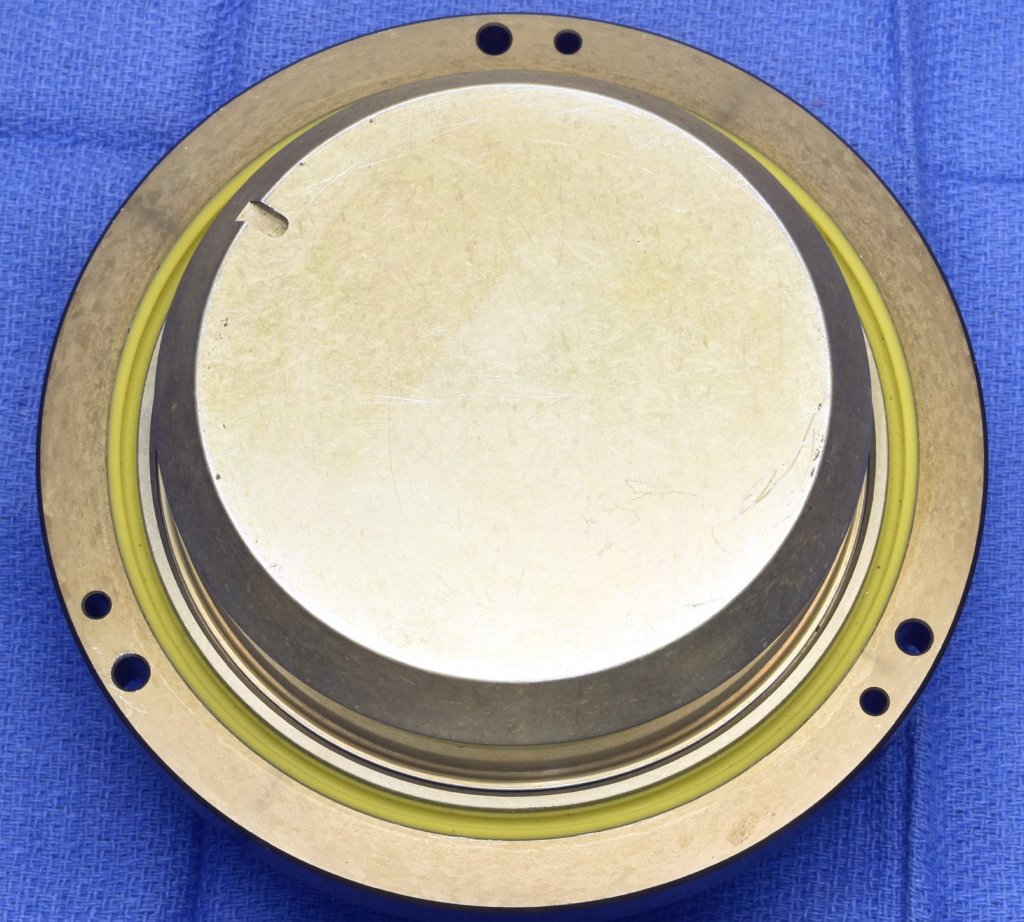 hg1700ag13imu_bottom_down_with_resilient_mount1.jpg