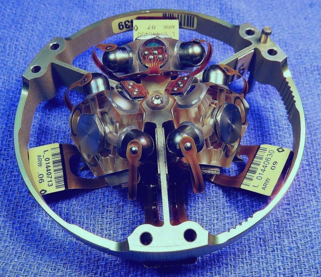 hg1700ag59imu_triple_gg1308_rlg_assembly_bottom2.jpg